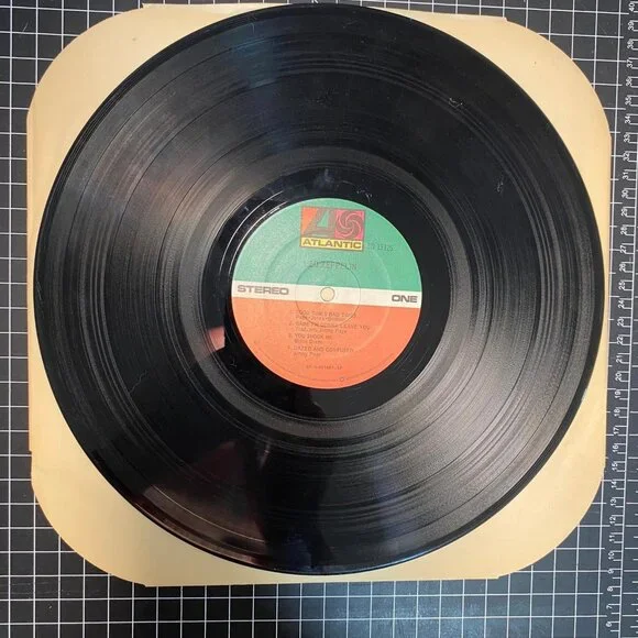 Led Zeppelin Debut Album LP Vintage Vinyl Record